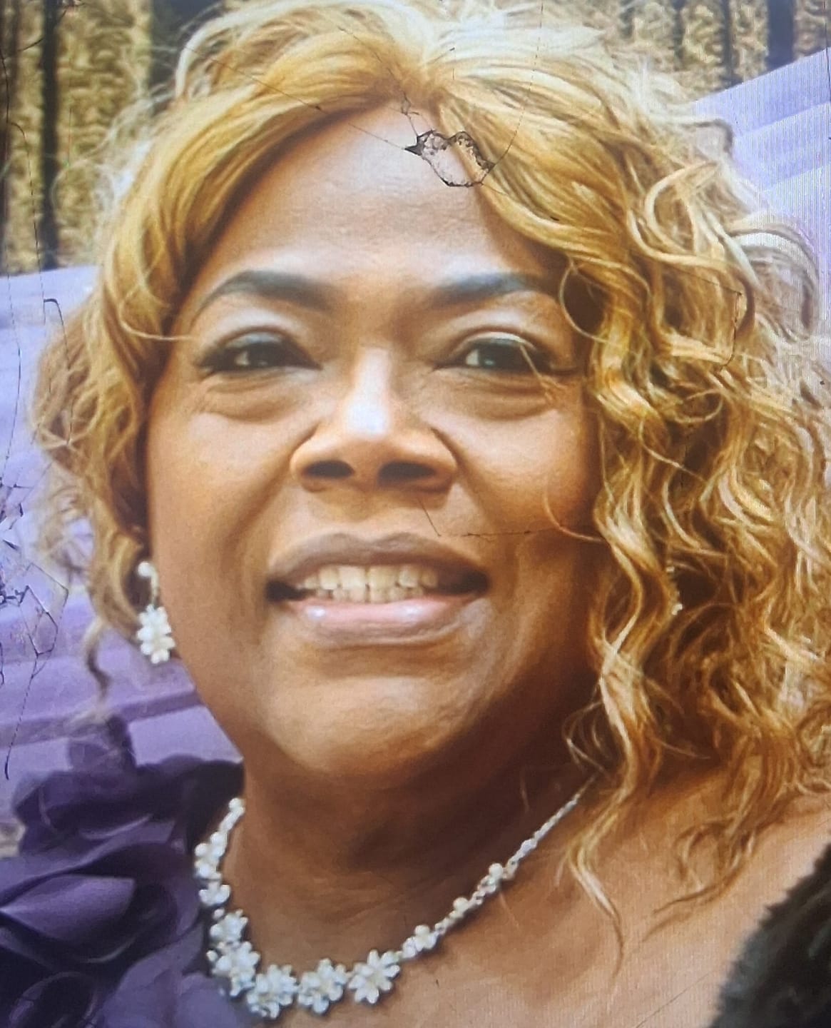 Customer photo review of Vanessa Express Top Lace Part Wig - TOPS YOLAN
