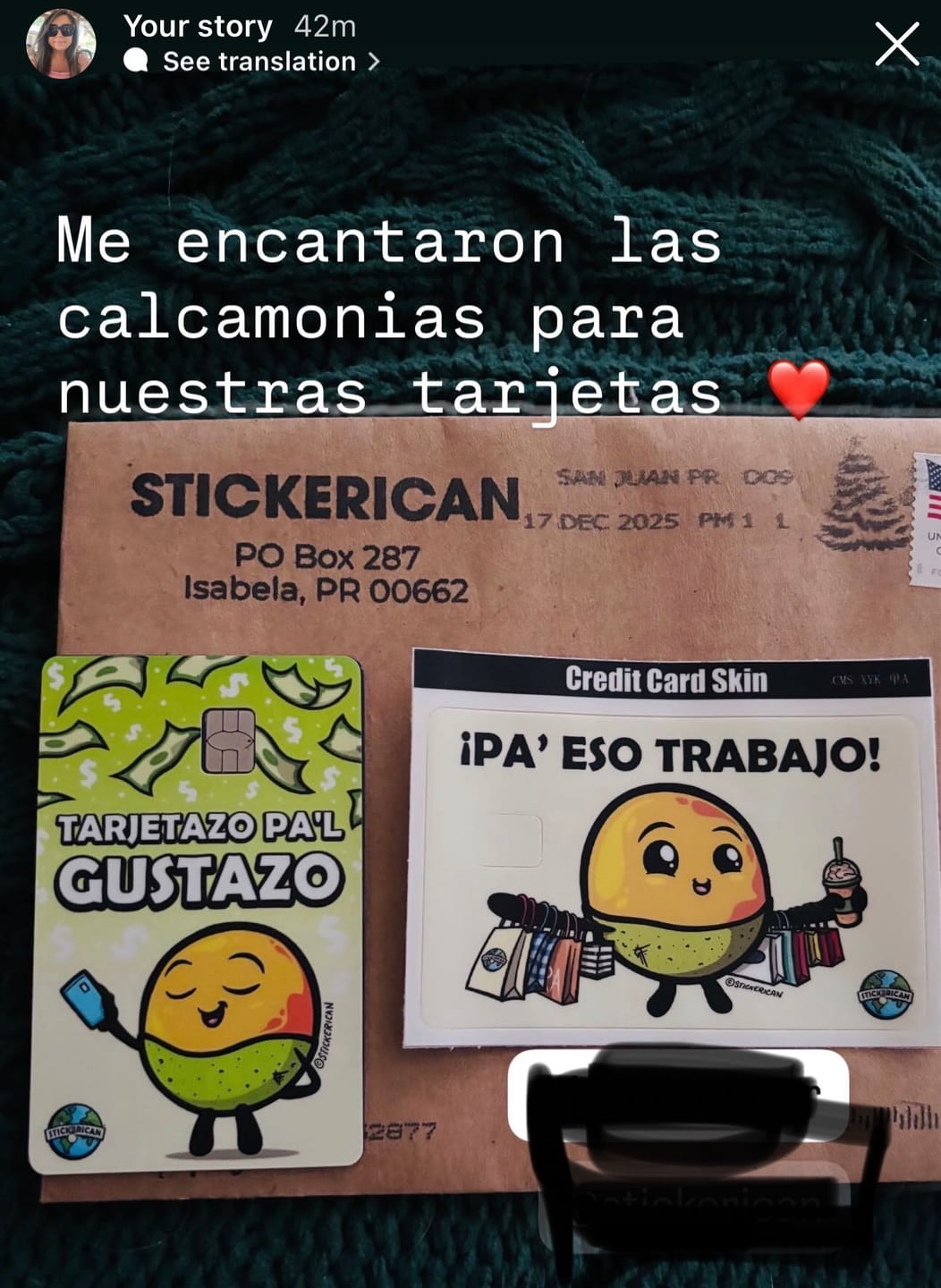 Customer photo review of Tarjetazo pa'l Gustazo - Sticker para Tarjeta de Crédito