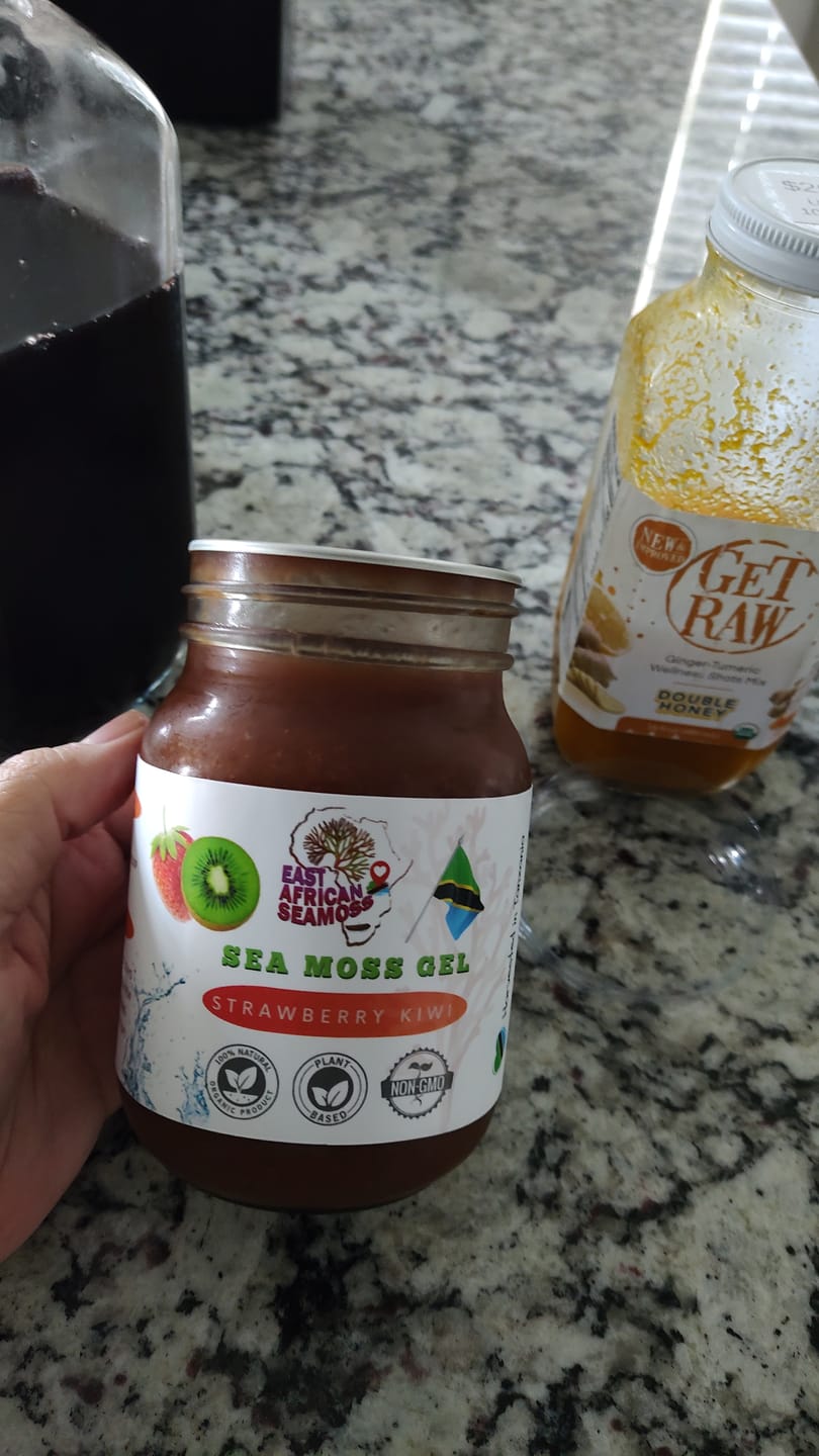 Customer photo review of Strawberry Kiwi East African Sea Moss Gel (flavored)