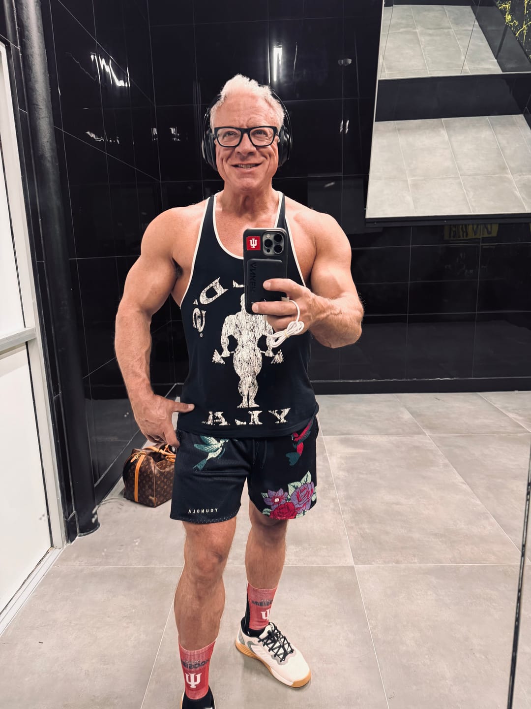 Customer photo review of 8047 - Gold's Gym Thermal Longsleeves