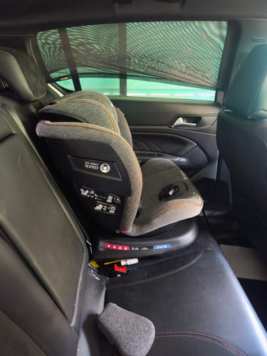 Customer photo review of Silla de Auto Convertible Isofix Supra 360º Premium Gris