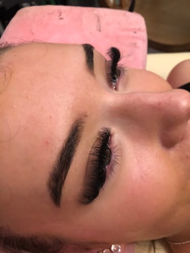 Customer photo review of PRO MADE 9D 0.07 RUSSIAN FANS (LOOSE BOX OF 500)