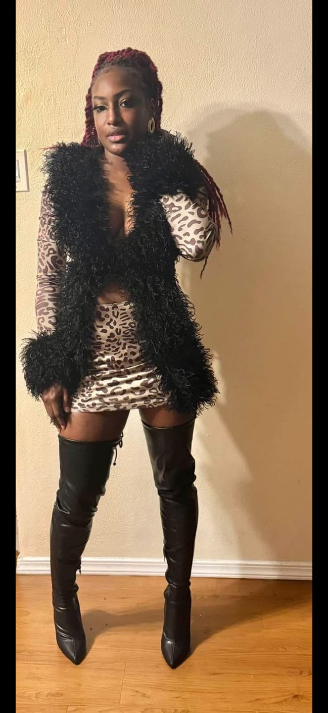 Customer photo review of Kim Leopard Print Dress