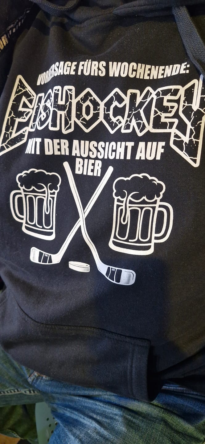 Customer photo review of Vorhersage fürs Wochenende: Eishockey & Bier - Unisex Hoodie