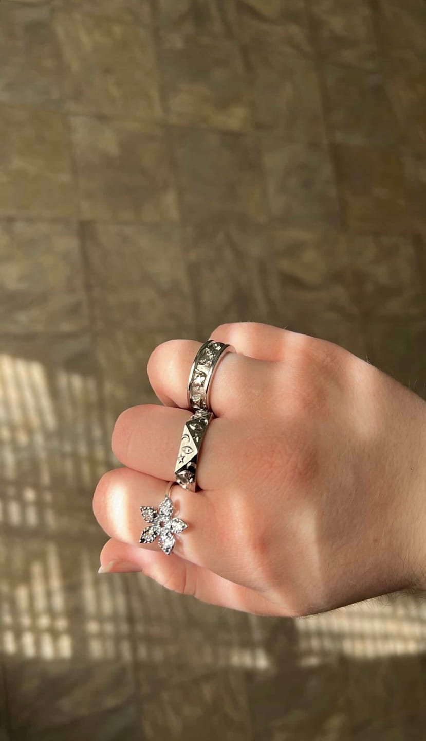 Customer photo review of GAMBLER'S RING