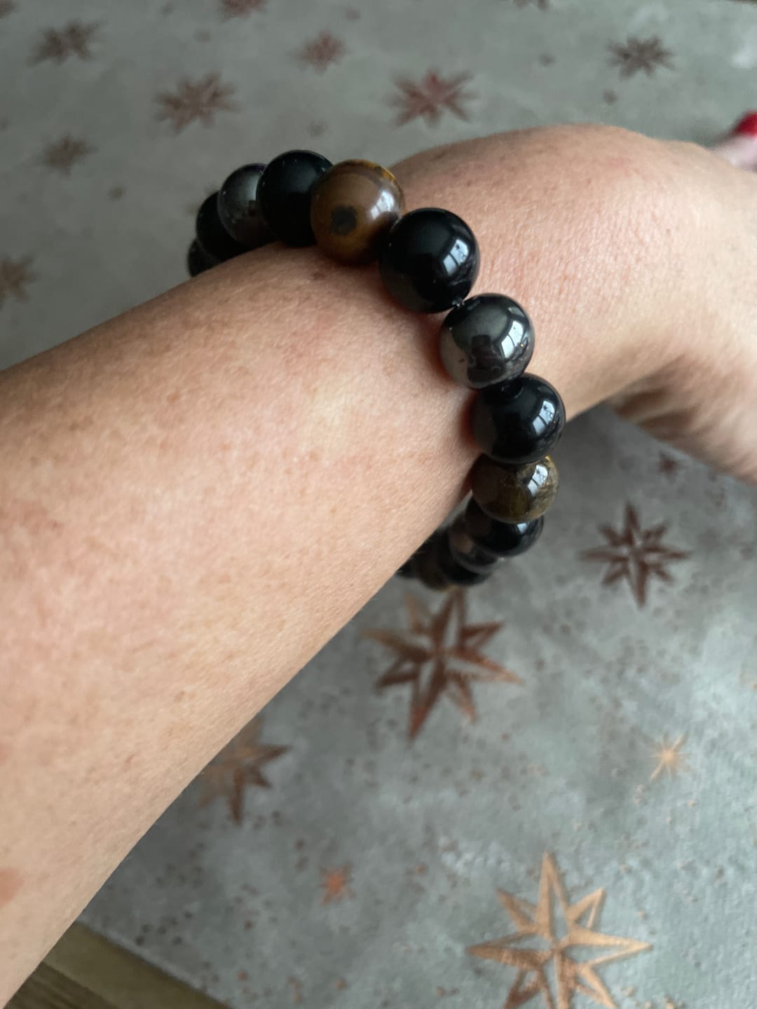 Customer photo review of DREIFACHER SCHÜTZER Tigerauge - Hämatit - Schwarzer Obsidian