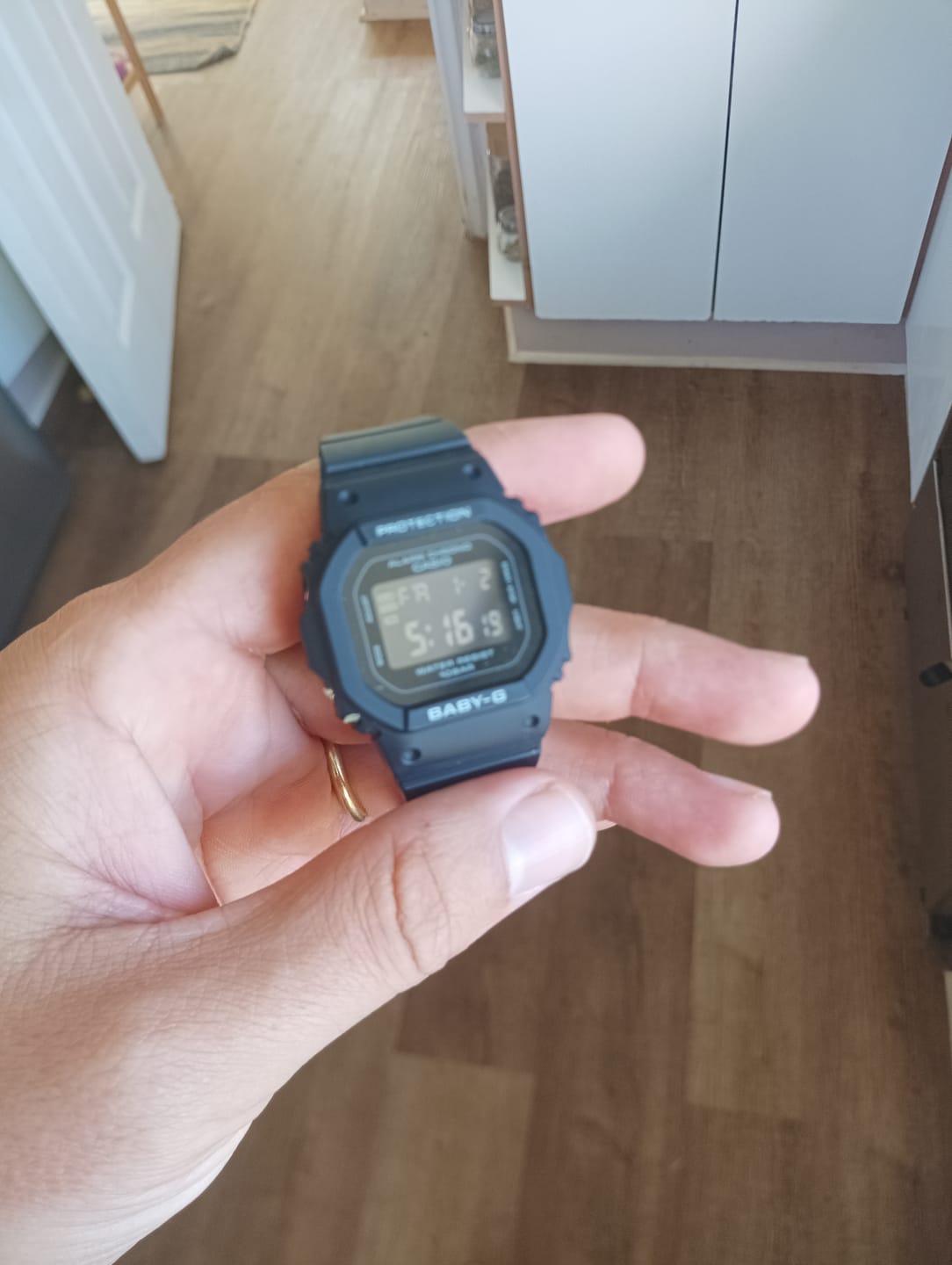 Customer photo review of Reloj Casio Baby-G BGD-565U-1 10BAR