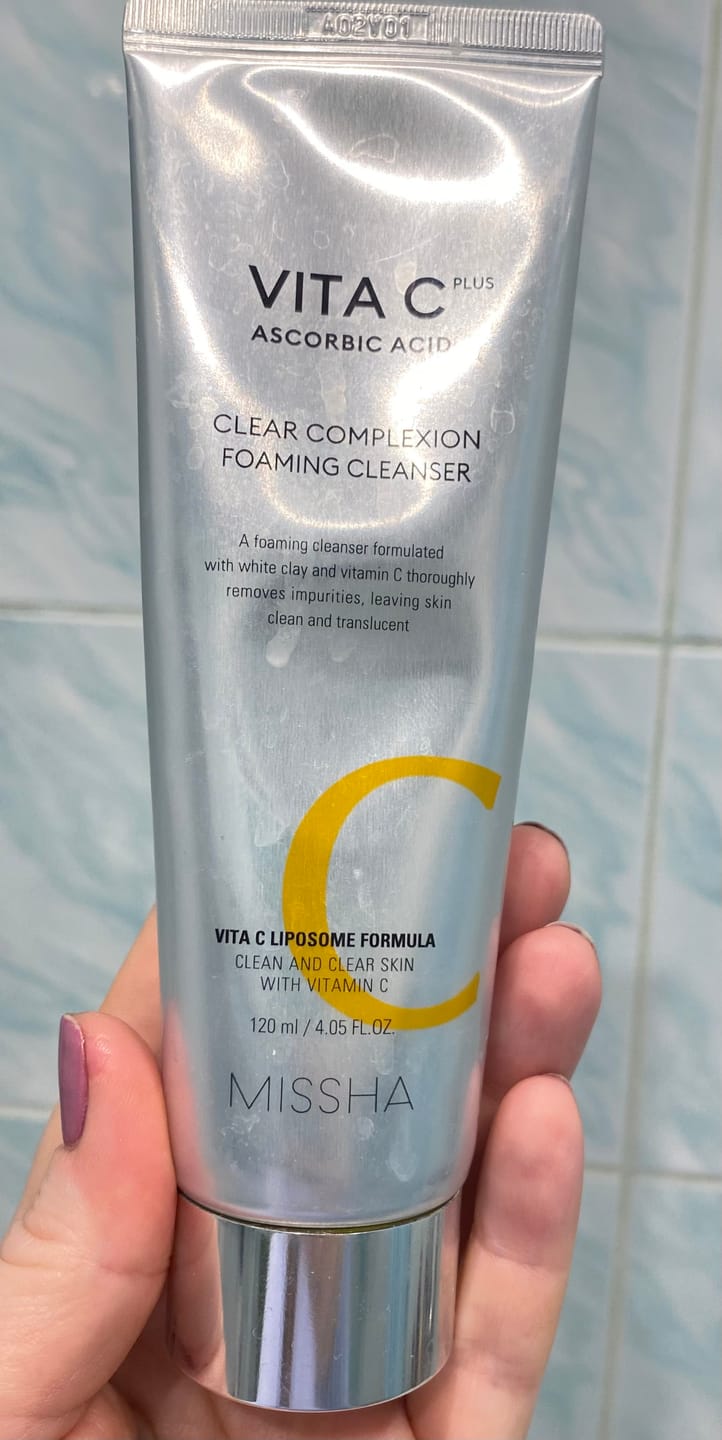 Customer photo review of Attīrošas putas ar vitamīnu С priekš sejas Missha Vita C Plus Clear Complexion Foaming Cleanser