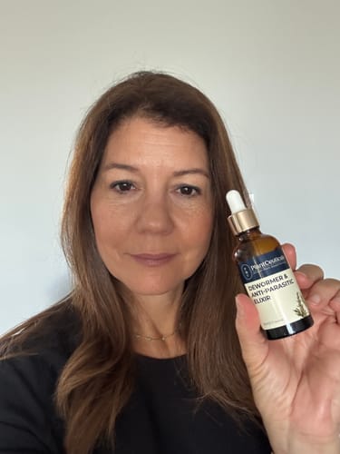 Customer photo review of Dewormer & Anti-Parasitic Elixir