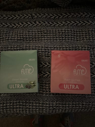Customer photo review of Fume Ultra 2500 Puffs