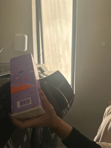 Customer photo review of Detergente con suavizante de ROPA en cartón