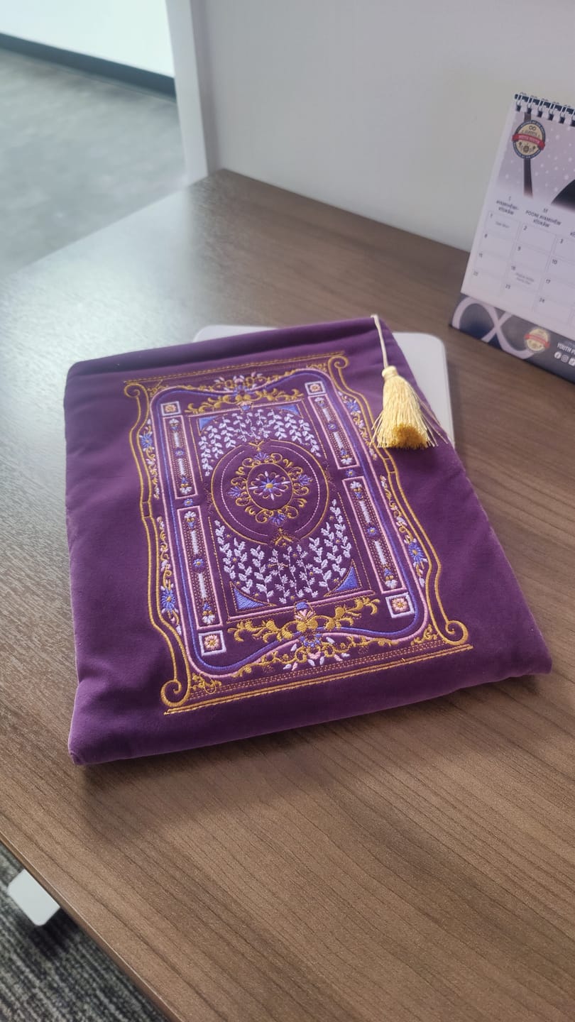 Customer photo review of Literati Book Sleeve - Purple