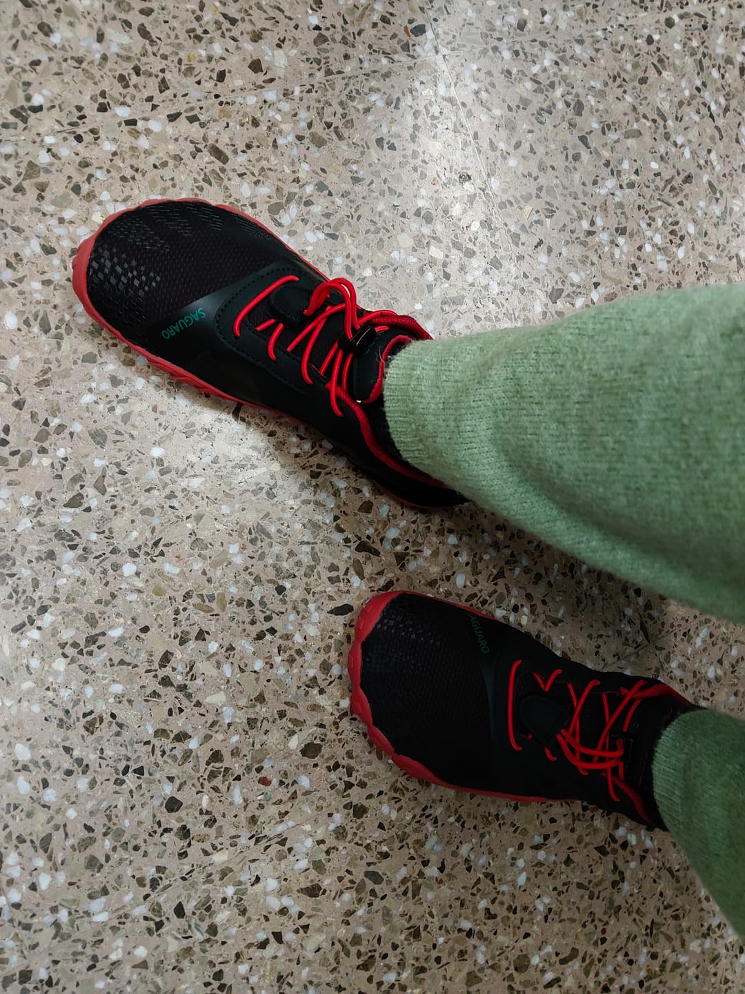 Customer photo review of Vitality III - Zapatos Barefoot
