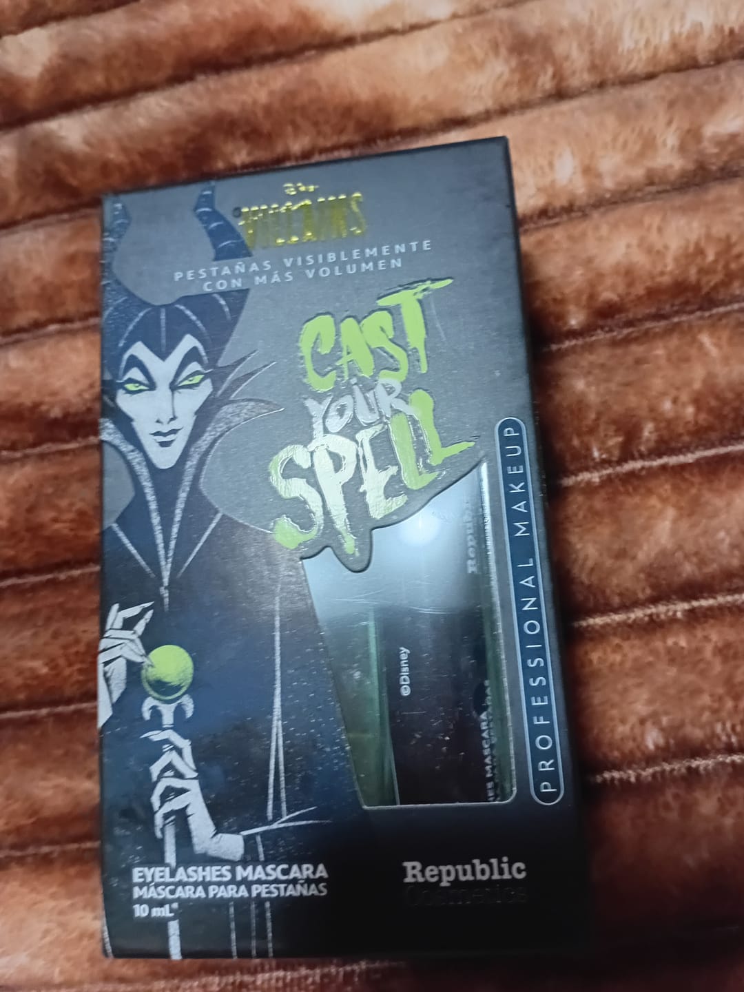 Customer photo review of Máscara para pestañas Maléfica (Waterproof)