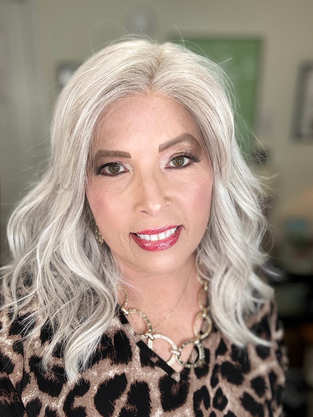 Customer photo review of LOVE SPELL - Burnished Snow