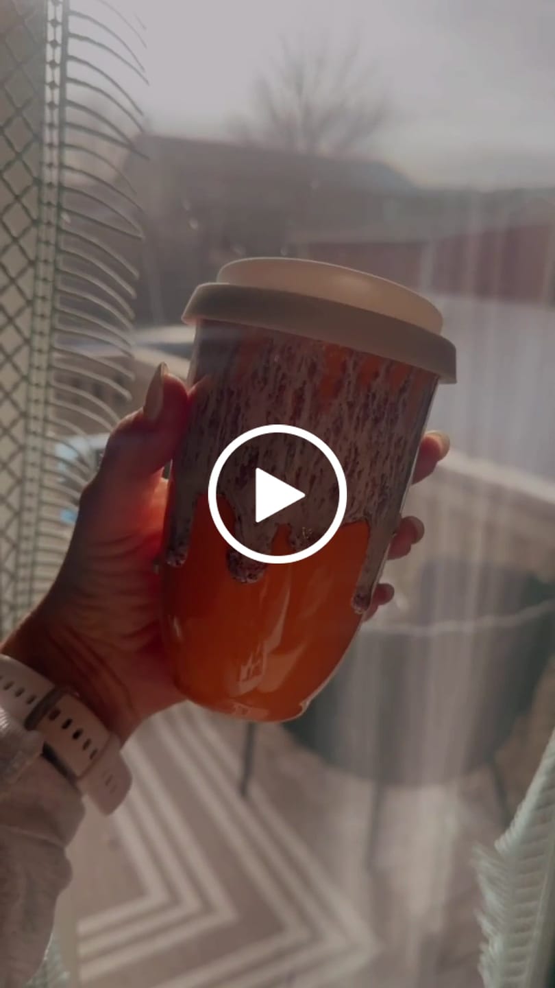 Customer video review of Grapefruit Cup 12oz