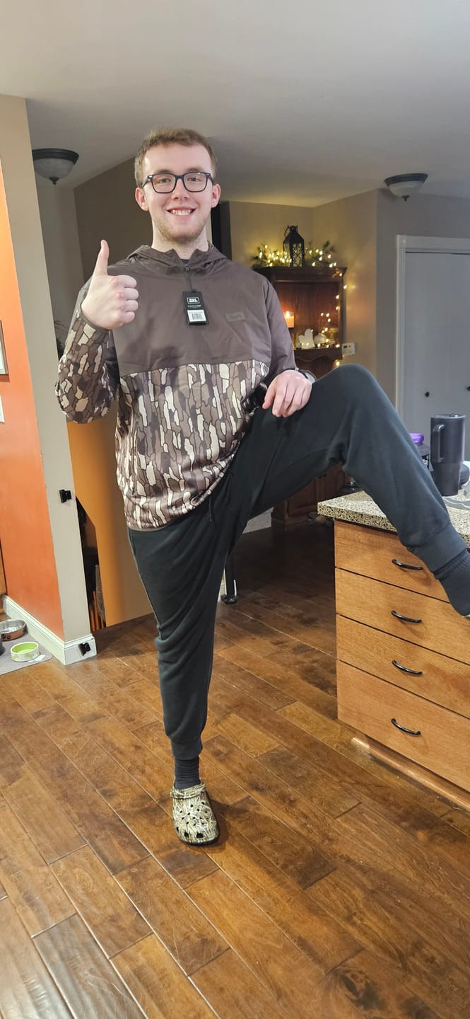 Customer photo review of Timber Men's Zenith Zip Hoodie