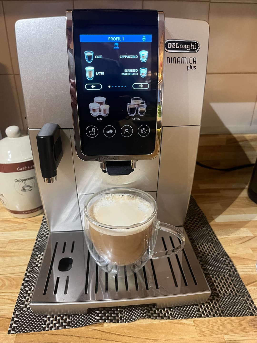Customer photo review of Delonghi - Dinamica Plus