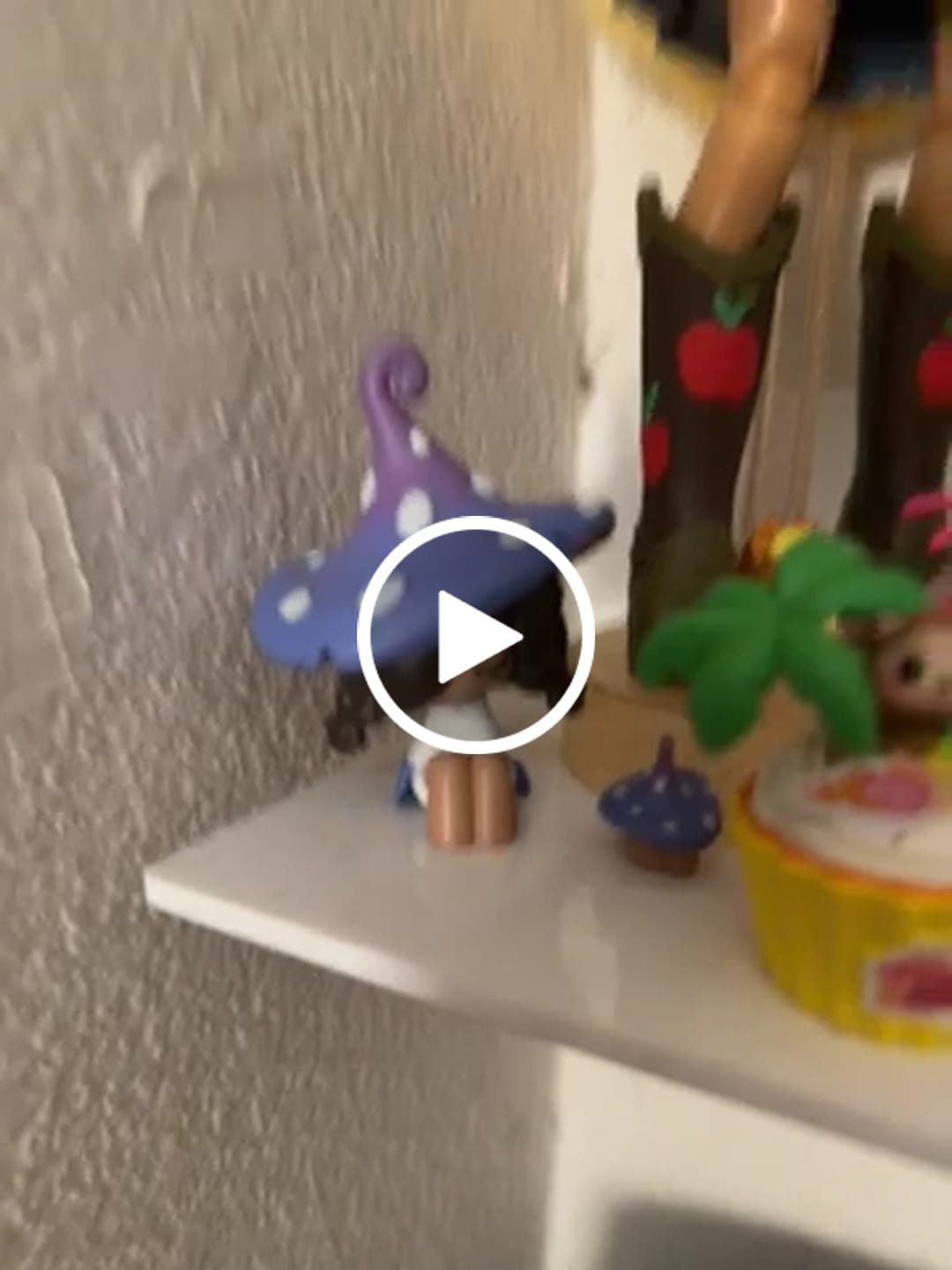 Customer video review of Moogutong Little Mushroom Girl Series Blind Box