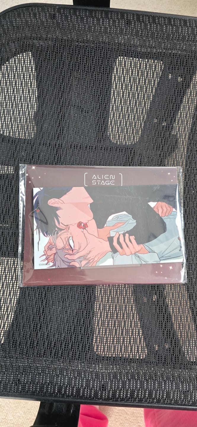 Customer photo review of Alien Stage Karmic Angel Series Acrylic Stand