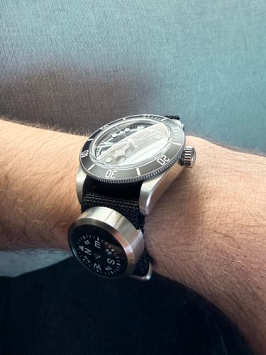 Customer photo review of Navigator Compass