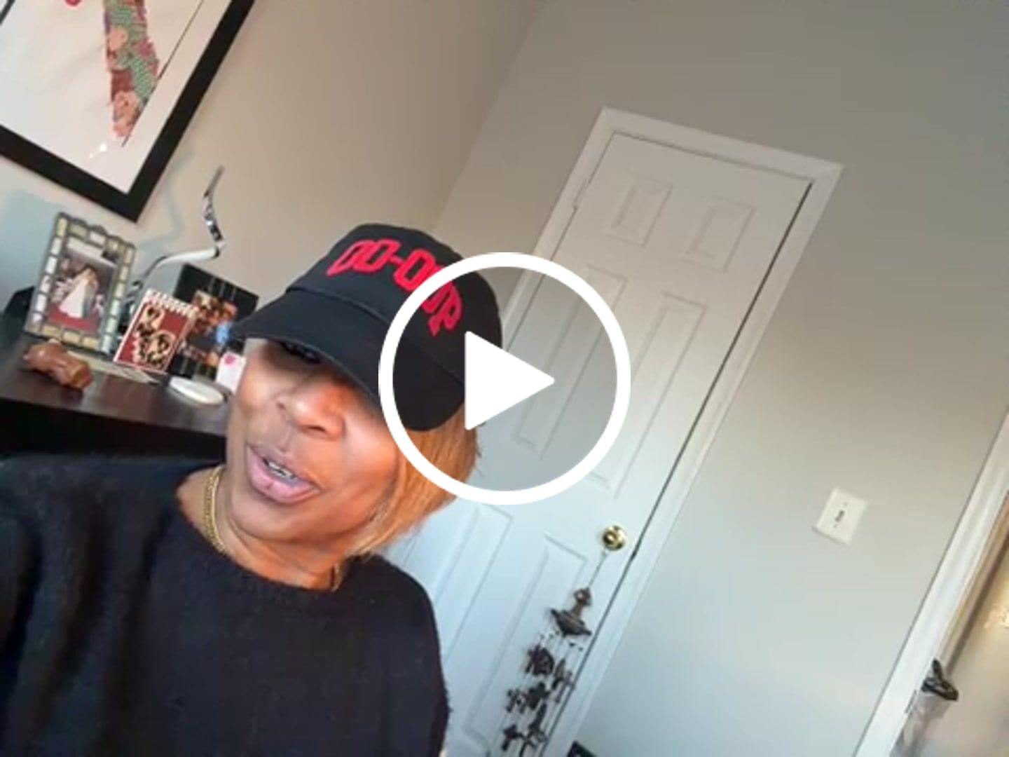 Customer video review of Uni OO-OOP Baseball Cap II