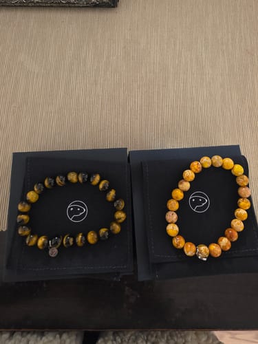 Customer photo review of Tiger Eye Bracelet