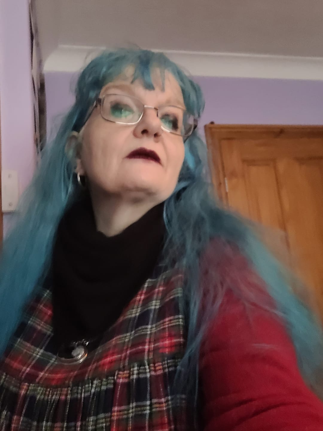 Customer photo review of Brand New Black Recycled Cashmere Triangle Scarf