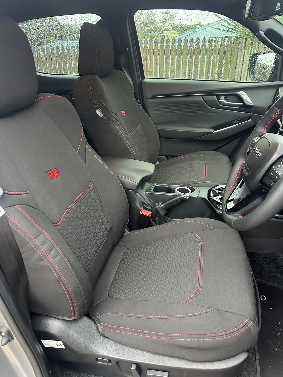 Customer photo review of Isuzu D-MAX RG Dual Cab - LS-M, LS-U, LS-U+, X-Rider, X-Terrain - GP6 Premium Neoprene Full Bundle (Available)