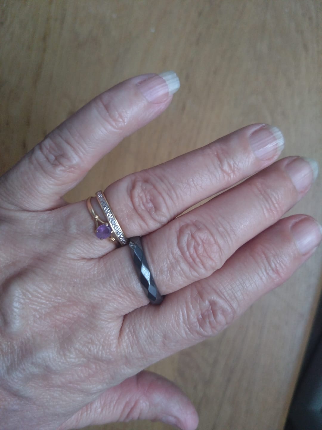 Customer photo review of Bague en hématite