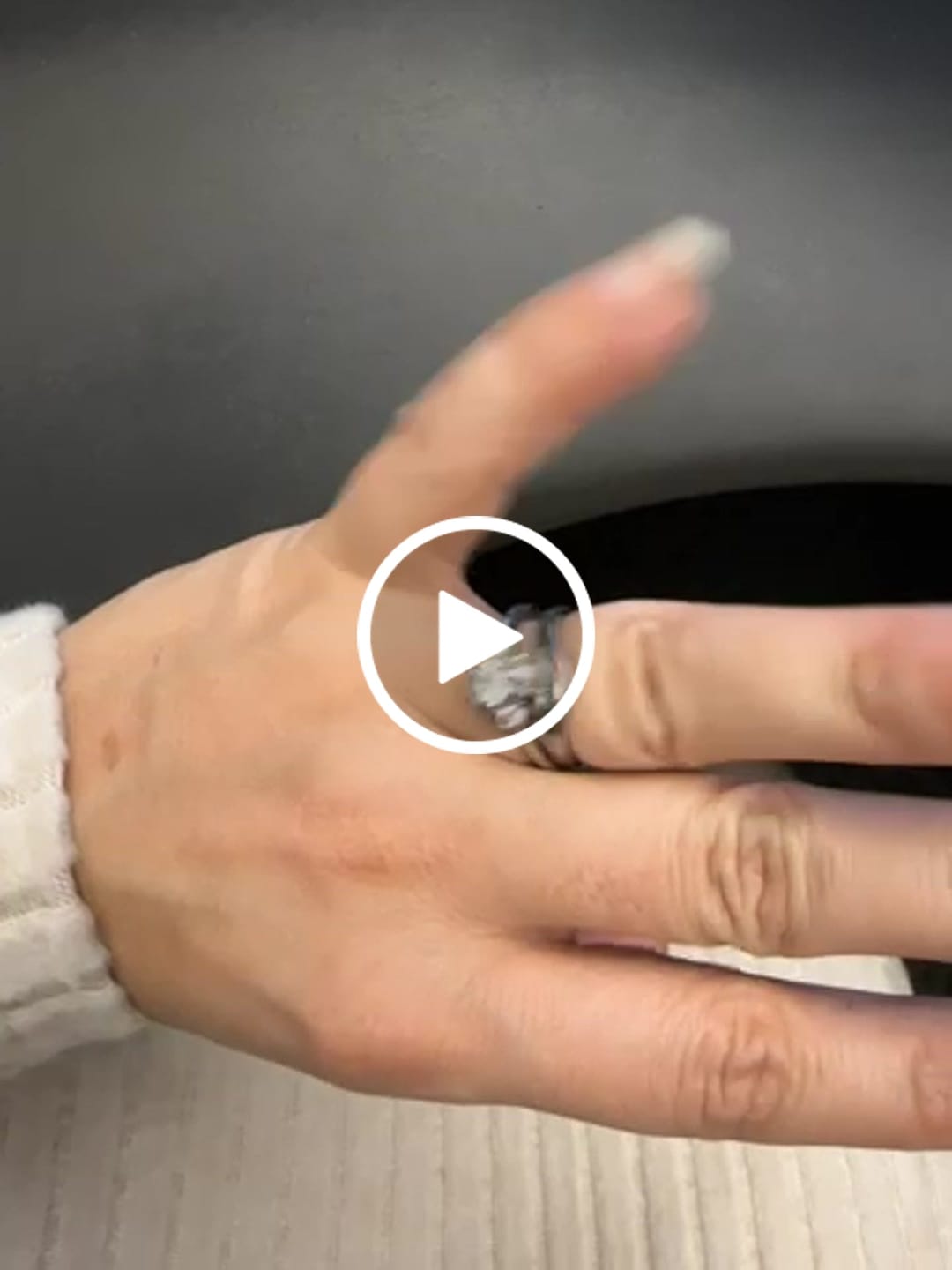 Customer video review of Populars Ring