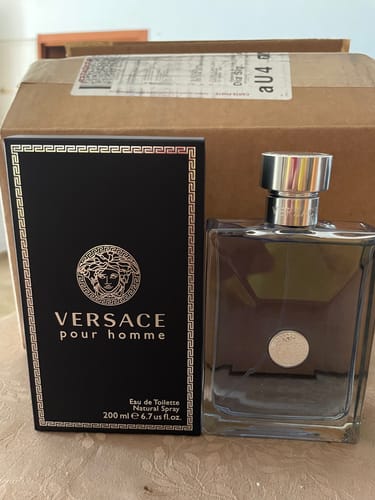 Reseña con foto de un cliente sobre Perfume VERSACE POUR HOMME 200ml EDT