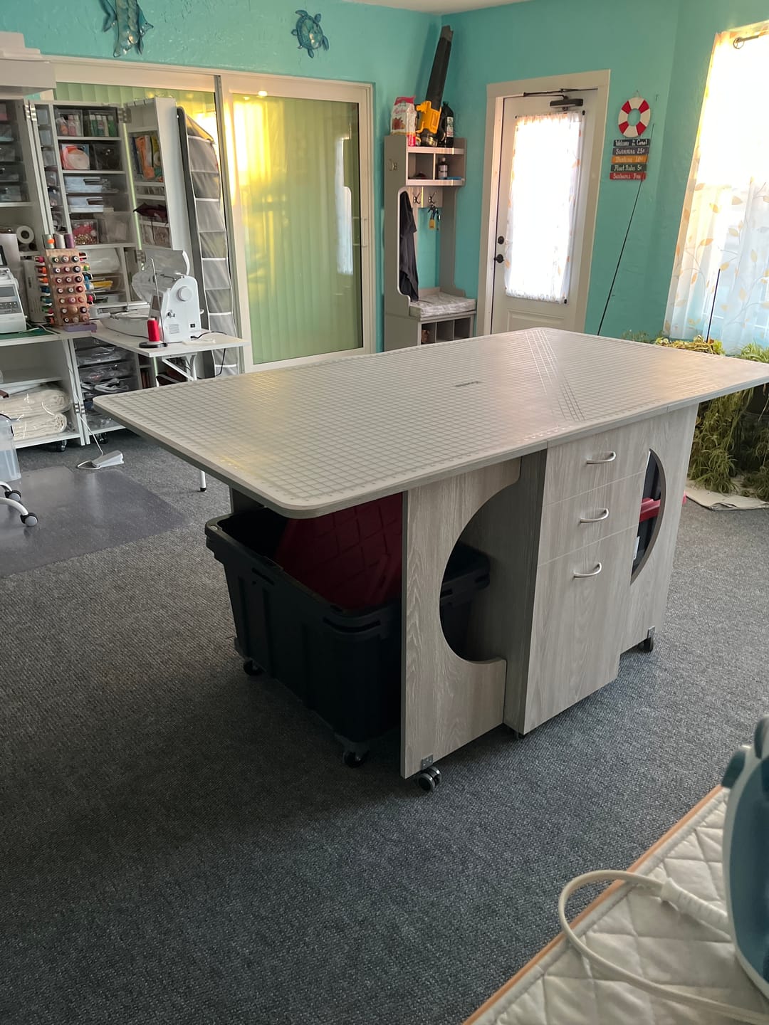 Customer photo review of Koala Cutting Table (2 Colors Available)