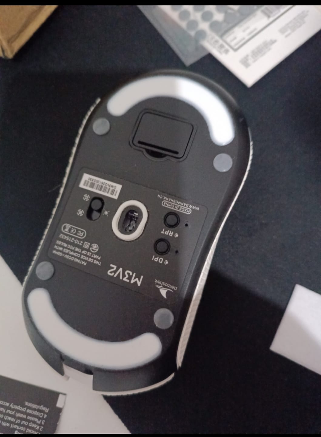 Customer photo review of X-Raypad Obsidian PRO AIR - Universal Dot Skates (Koyu Gri)