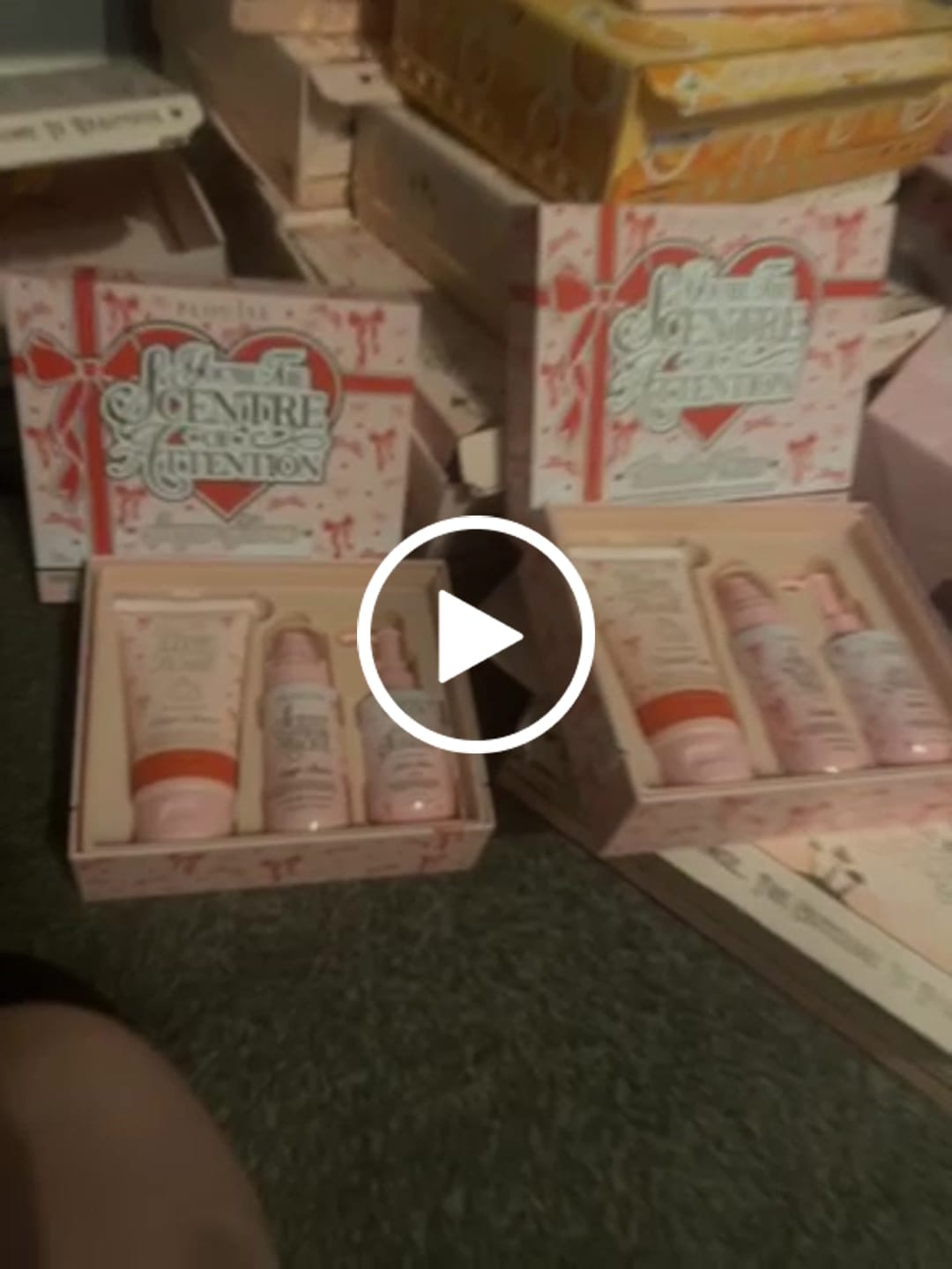 Customer video review of P.Louise You're The Scentre Of Attention Body Gift Set