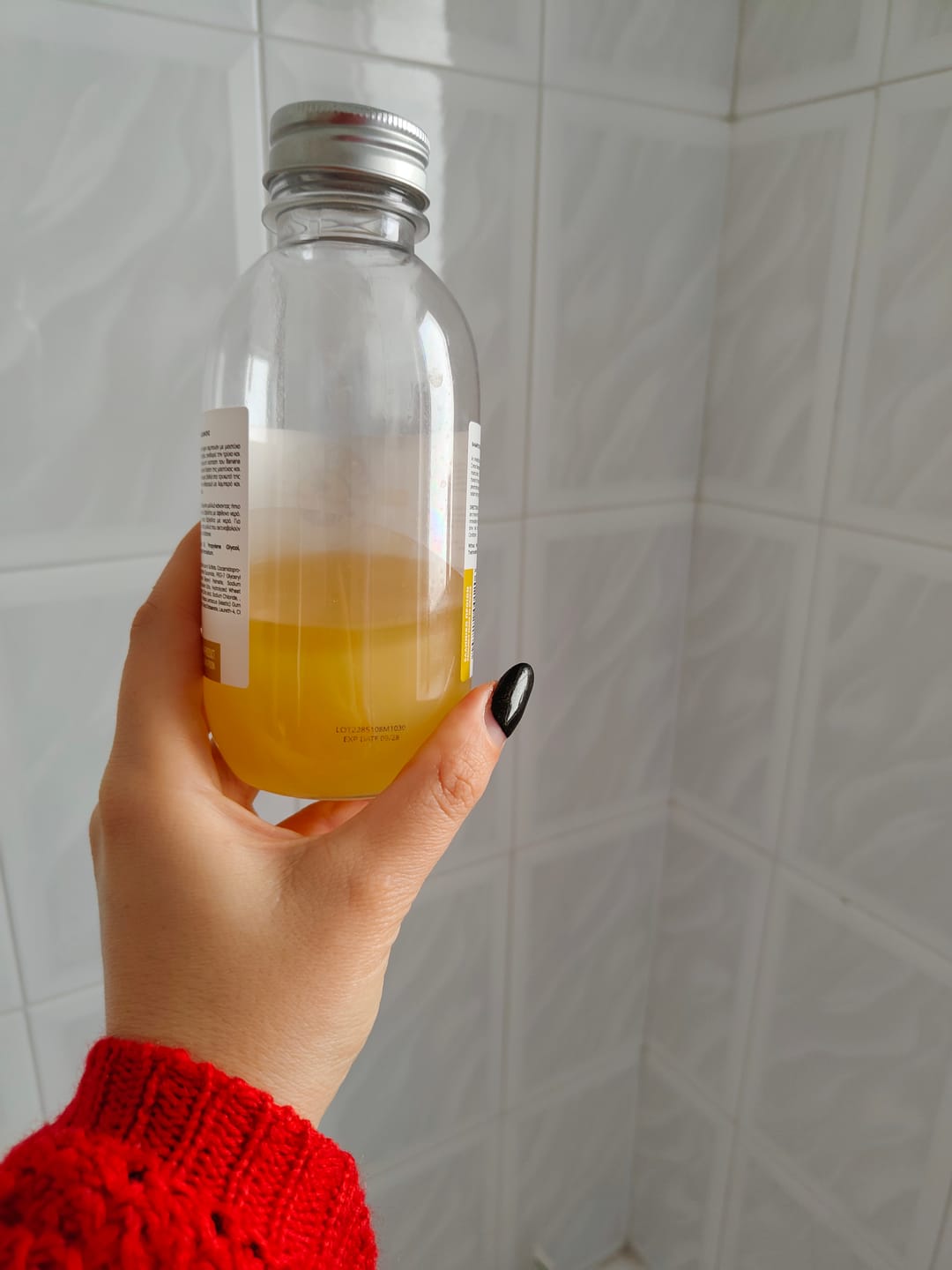Customer photo review of Banana Shampoo