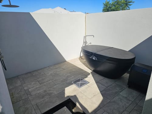Customer photo review of Nordhaus Ice Bath - WIFI - Matte Black - Oval