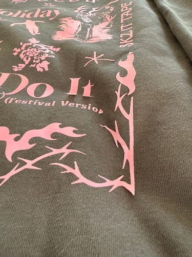 Customer photo review of SKZ Do It Tracklist Hoodie