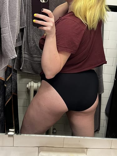 Customer photo review of Seamless Brief - Moderate Urine Leakage