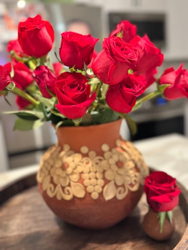 Customer photo review of Oaxaca Pottery Clay Embroidery Round Vase