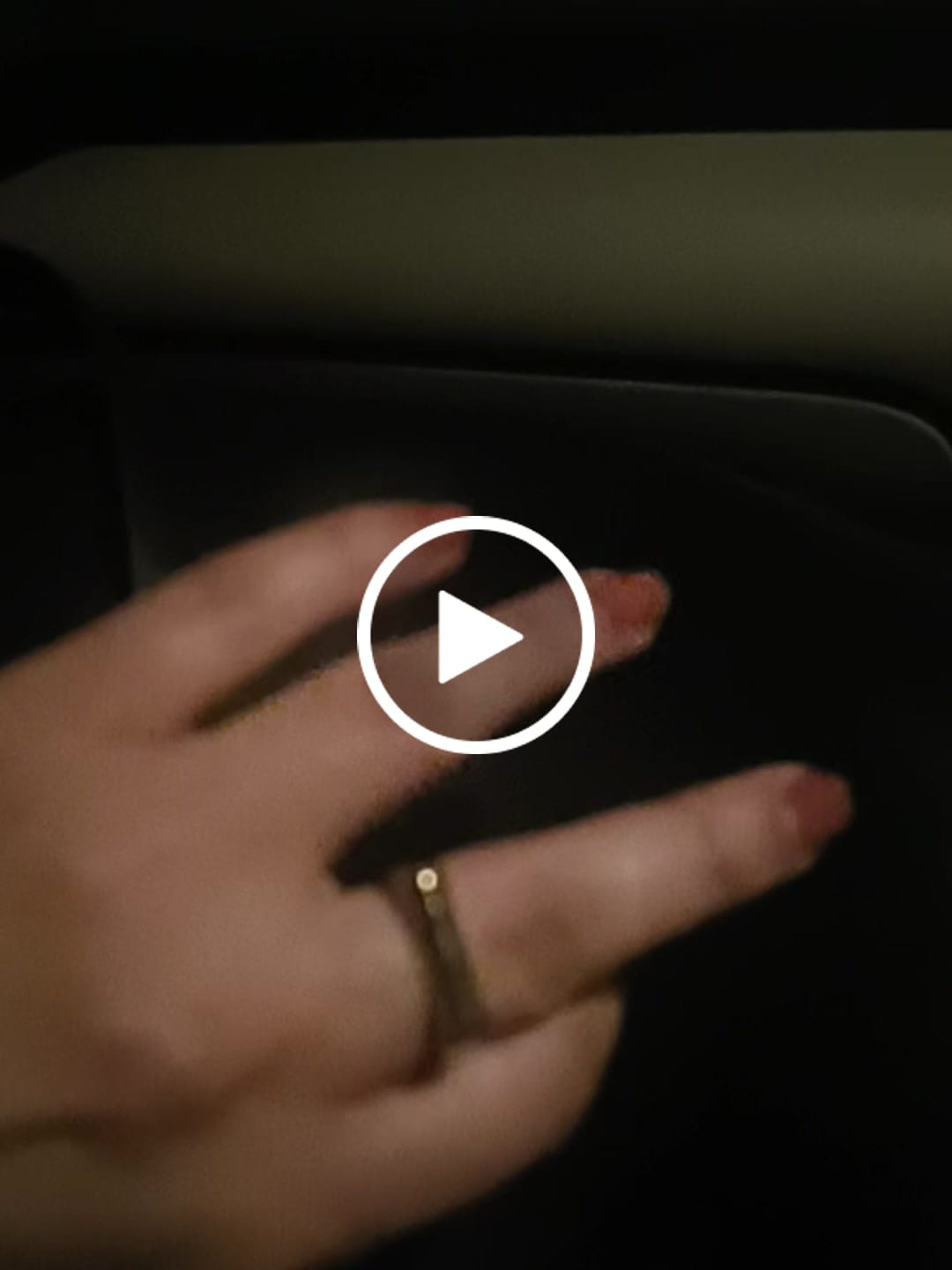 Customer video review of Sleek Heart Ring