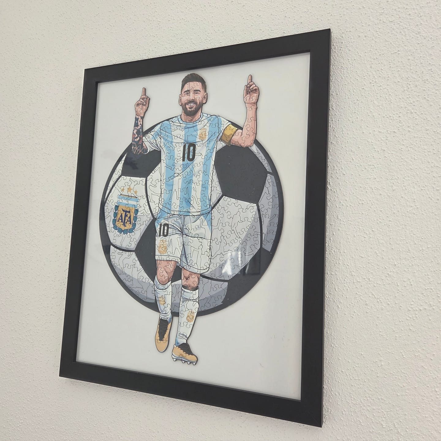 Customer photo review of Lionel Messi - Holzpuzzle
