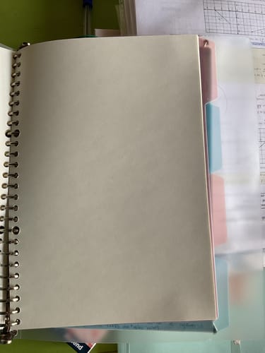 Customer photo review of Languo - Libreta Anillada Tipo Binder B5 con Sistema Refill