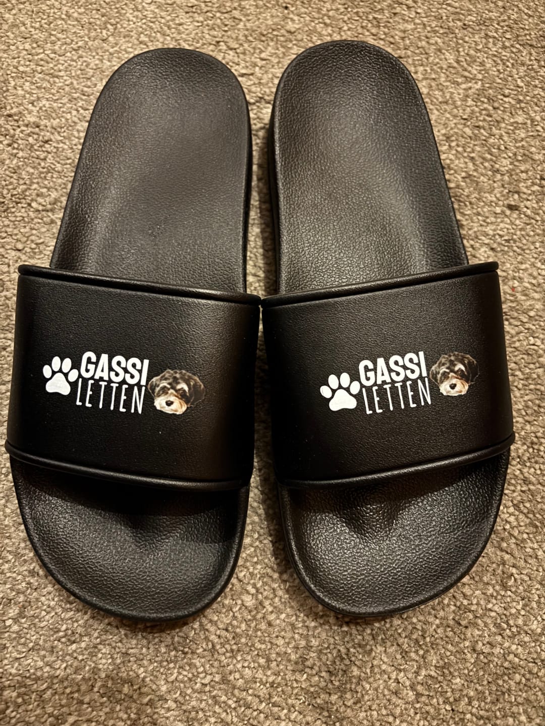 Customer photo review of Gassiletten - Individuelle Badelatschen