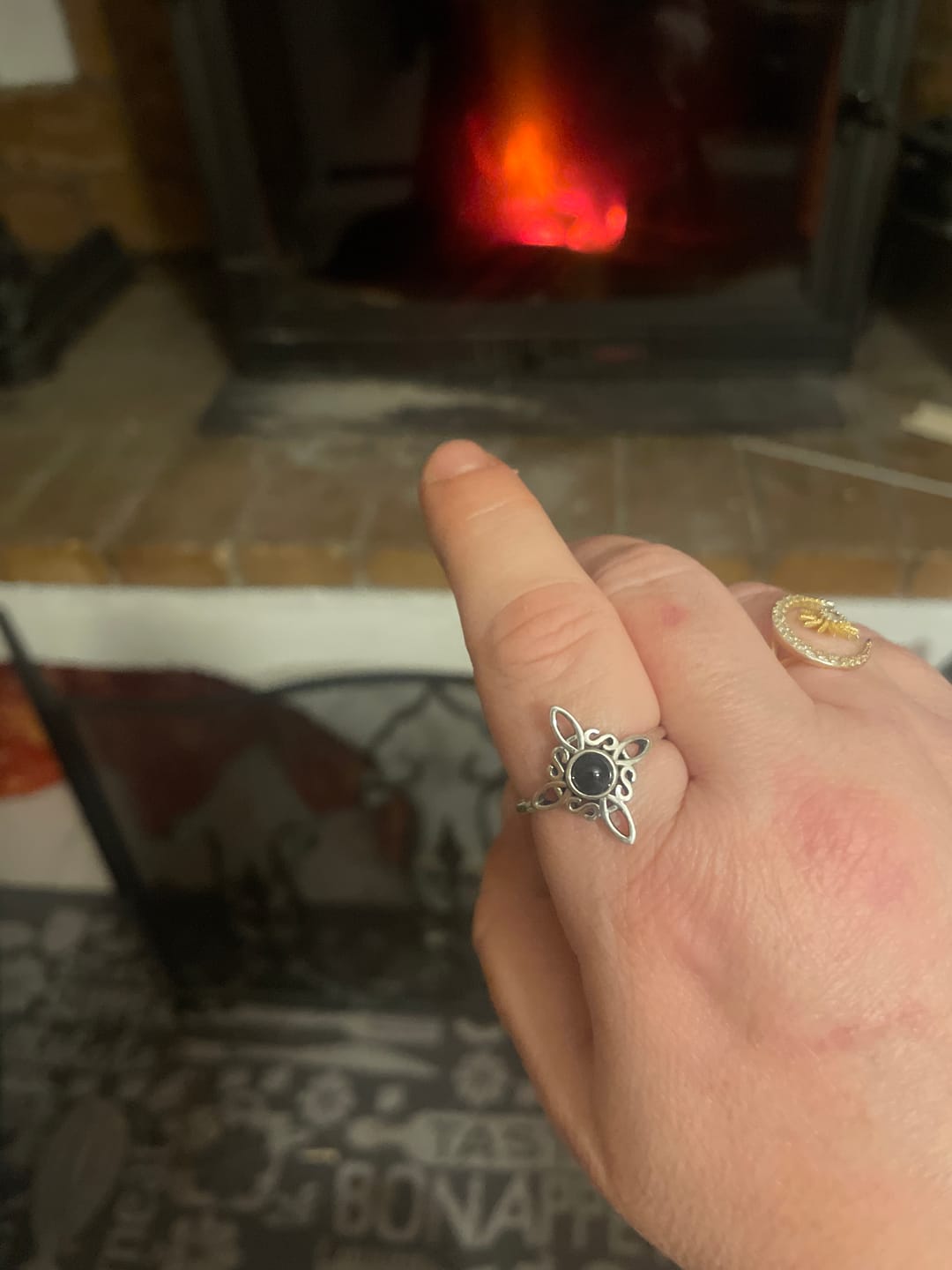 Customer photo review of Bague Ajustable "Énergie Mystique" - Noeud de Sorcière & Obsidienne