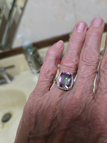 Customer photo review of Mystic Quartz Ladies Ring