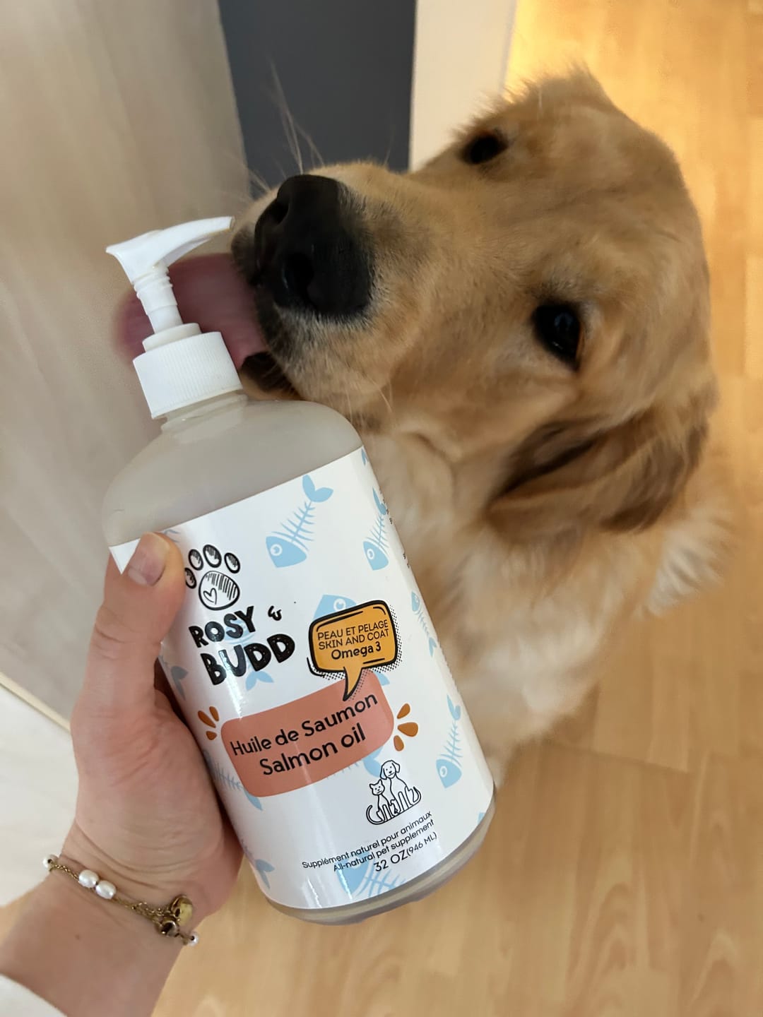 Customer photo review of Rosy & Budd - Huile de Saumon pour animaux (32oz)