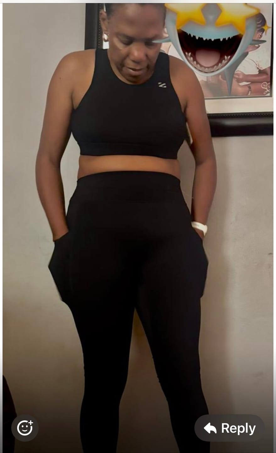 Customer photo review of Adjustable Strap High Impact Sports Bra & Pocket Leggings Set