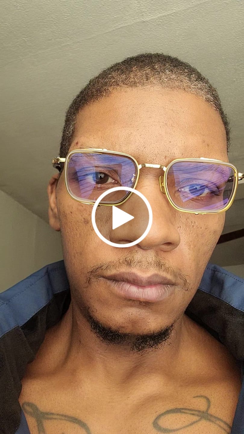 Customer video review of Jude Glasses
