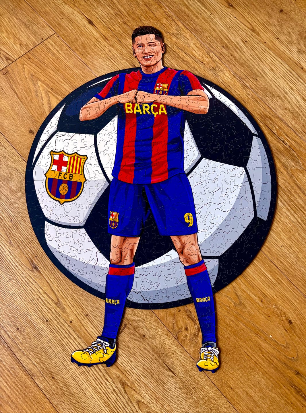 Customer photo review of Robert Lewandowski - Holzpuzzle